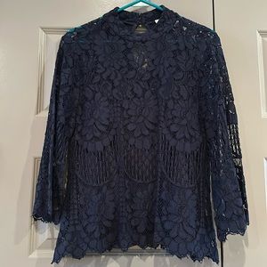 Evereve Allison Joy navy lace top